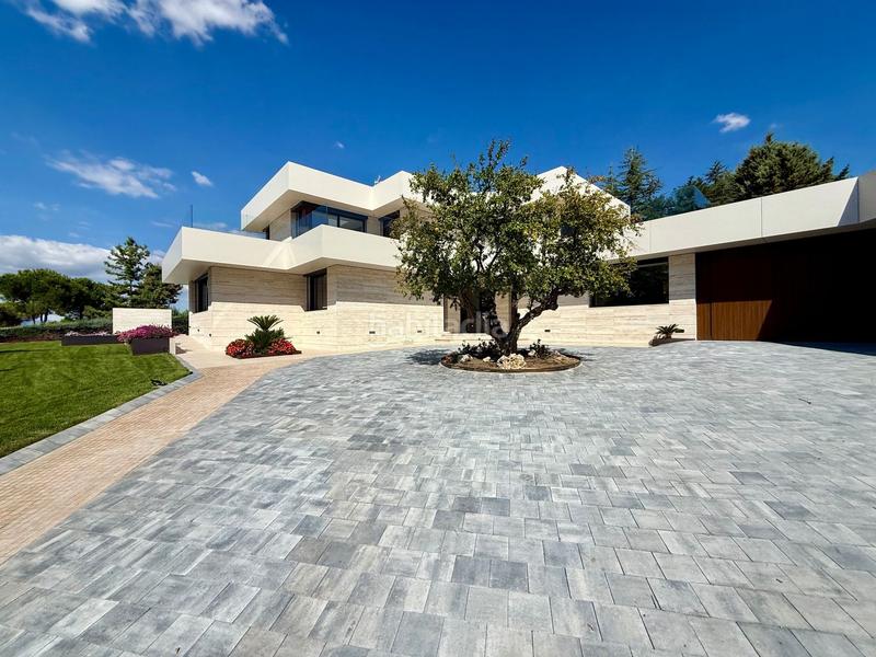 Foto c909c58c-1278-44f3-960f-a940f7715aee. Chalet en Las Lomas Boadilla del Monte