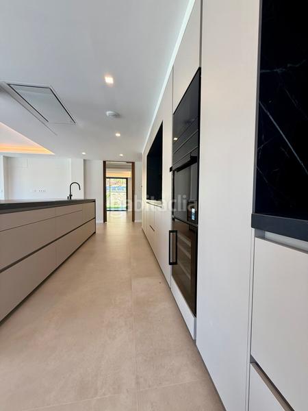 Foto d25e5af0-6464-4259-b1b0-16ba3322344f. Chalet en Las Lomas Boadilla del Monte