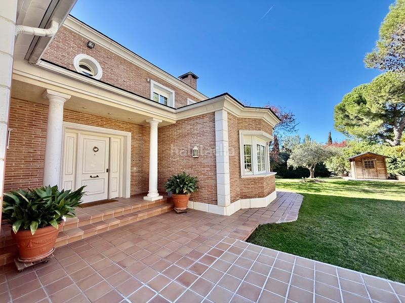 Foto 0d975ac8-0f90-4429-b6f8-f13fd52516cd. Chalet en Las Lomas Boadilla del Monte