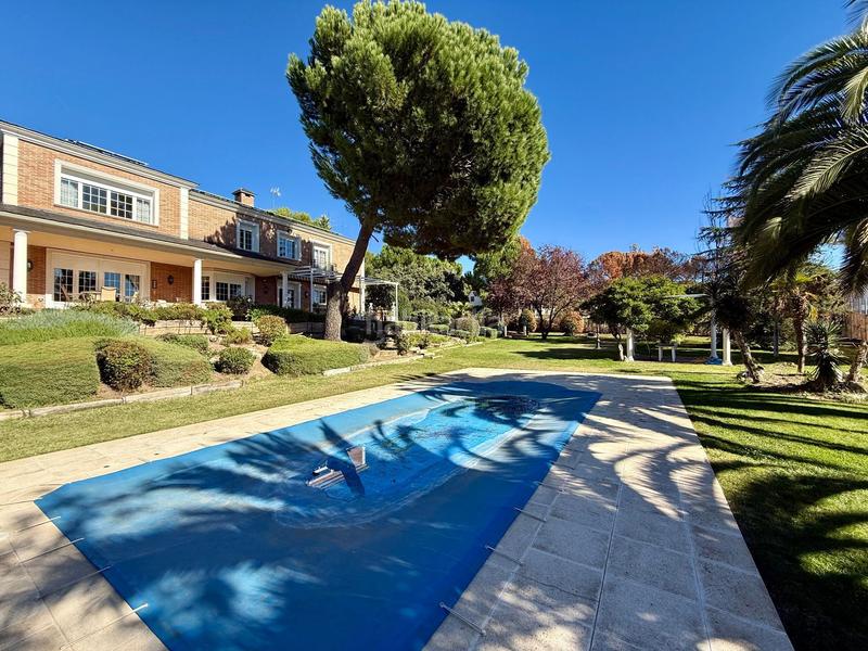 Foto 1dadc8d4-dc93-4ef5-be26-c24f21e6813d. Chalet en Las Lomas Boadilla del Monte