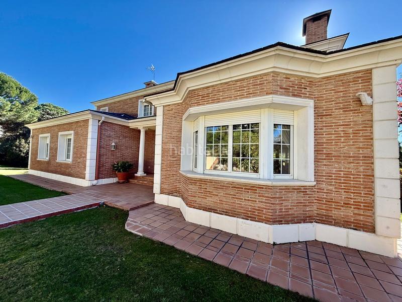 Foto d499ecfa-24a0-4d75-9553-6646757f8db6. Chalet en Las Lomas Boadilla del Monte