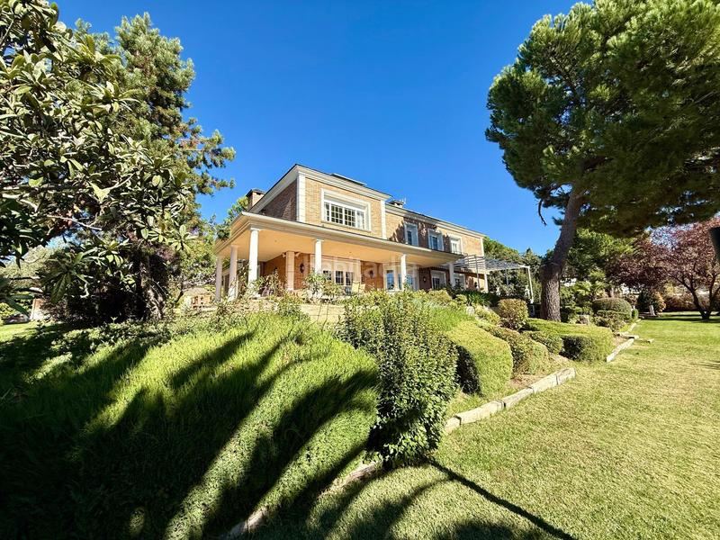 Foto e658ec12-5815-4221-916d-75876c4aebee. Chalet en Las Lomas Boadilla del Monte