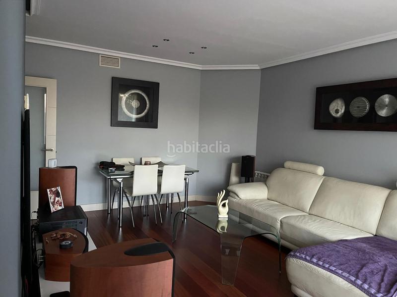 Foto 73e33ee0-55e8-4c0d-8b16-824dc6995ecd. Rent flat with pool in Monte el Pilar Majadahonda