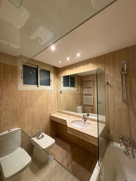 Foto aa2fe77f-6f4c-4f27-aacd-661a22fb5d9e. Rent flat with pool in Monte el Pilar Majadahonda