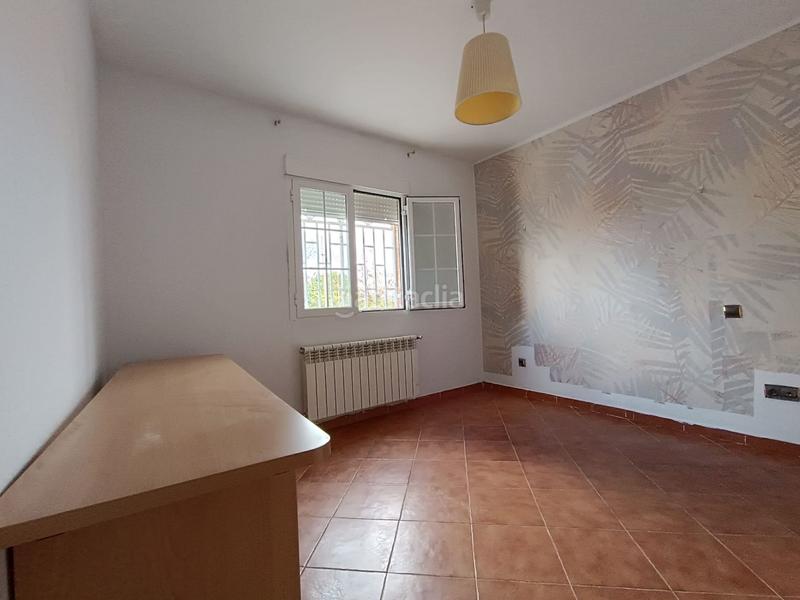 Foto 0cb05719-0e82-4c81-8d0b-e823f7c0288f. Casa con riscaldamento piscina in Ventas de Retamosa (Las)