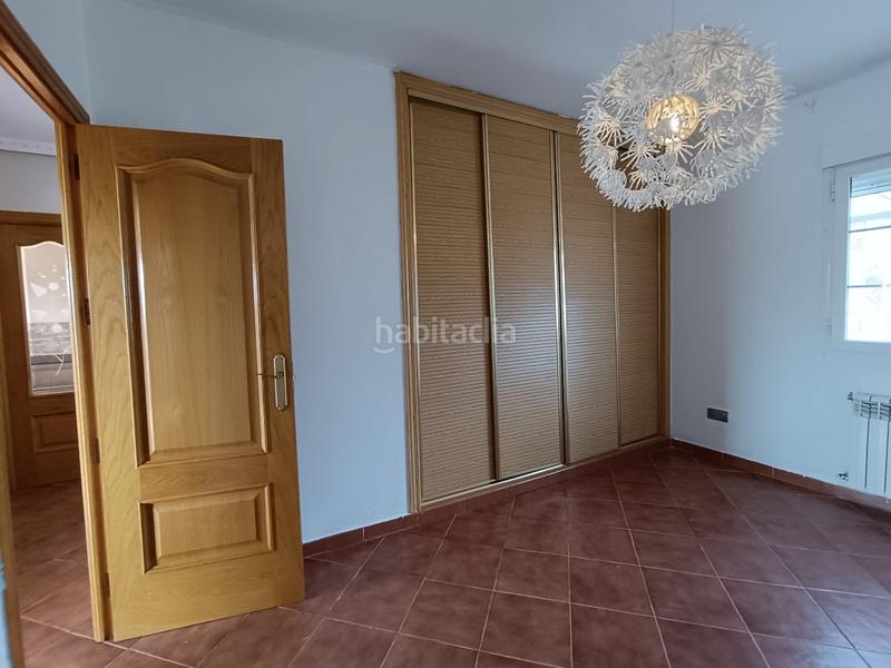 Foto cc3e144d-1cd4-4ee0-a770-40bd17795059. Casa con riscaldamento piscina in Ventas de Retamosa (Las)