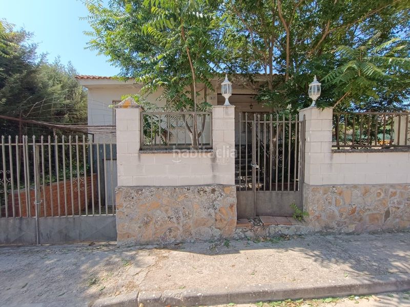 Foto a774a546-7daf-40da-9d7b-8a5f6263ee38. Casa en Lillo