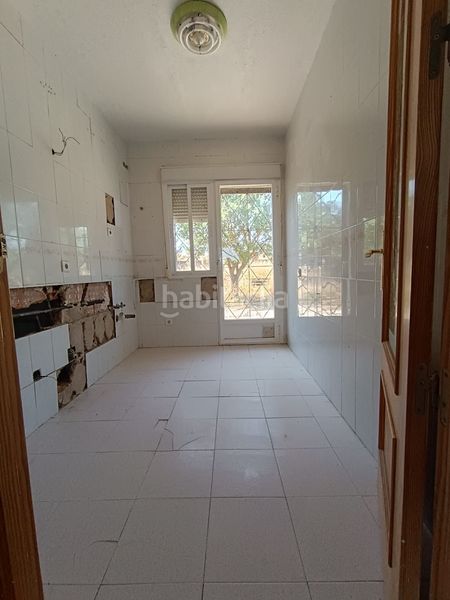 Foto e6387f04-fe23-4a75-8692-cb0f92788876. Casa en Lillo