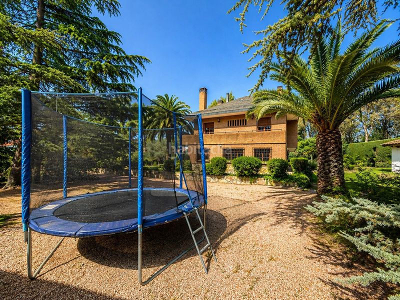 Foto 3d1061b5-597b-4699-aa3c-645621168959. Xalet amb calefacció a Las Lomas Boadilla del Monte