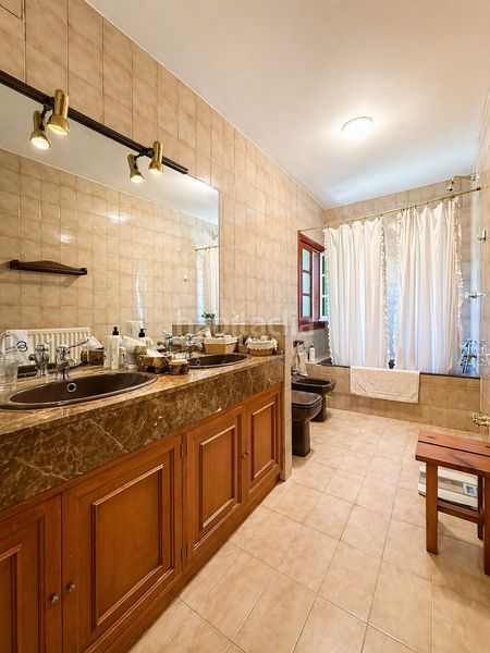 Foto 72a3a12e-b761-45b0-97c8-d66fa0f1b696. Xalet amb calefacció a Las Lomas Boadilla del Monte