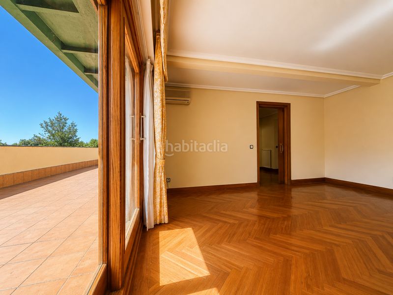 Foto f46bd86f-2ba5-4686-98cc-678835fb7d02. Chalet en Urbanización Este-Montepríncipe Boadilla del Monte