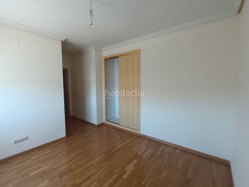 Foto b02bbff0-2dee-4f2f-a880-6e1f102dd7df. Casa a Barcience