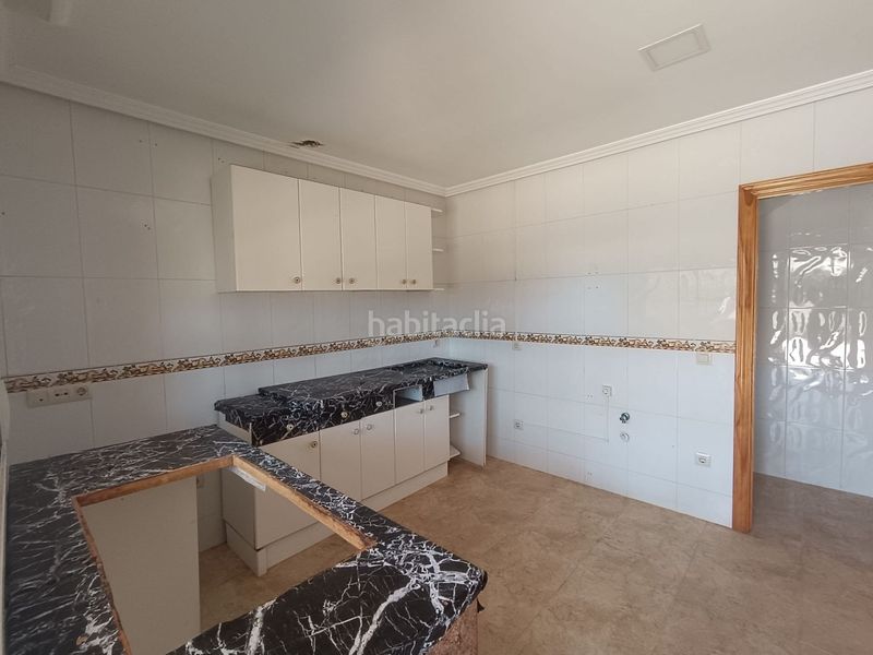 Foto f2847b5e-0688-4f16-b364-04d717c8bd96. Casa a Barcience