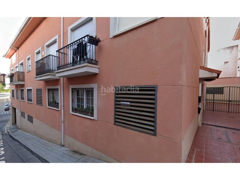 Foto f0b9d658-633c-470a-891f-9693f4e1dab6. Parking voiture dans san roque 22 dans Molar (El)