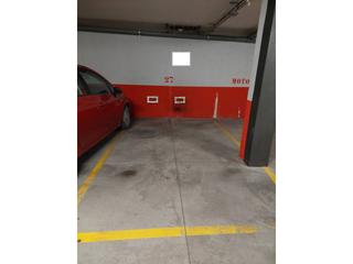 Car parking in Membrillos