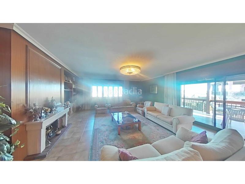 Foto 3d871229-5a70-4d00-8632-6647dd224100. Chalet with heating parking pool in Molar (El)