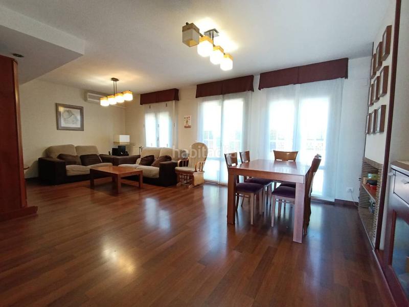 Foto 168dc87d-0aef-4a32-b0d7-7b00e52609c3. Semi detached house with heating parking in Molar (El)