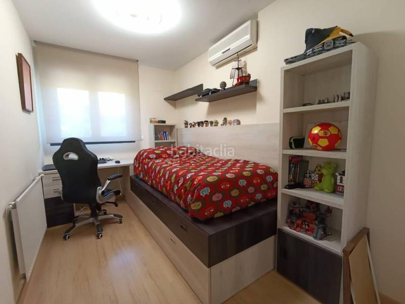 Foto 2ead0a02-971d-4152-9958-aa62e609f068. Semi detached house with heating parking in Molar (El)