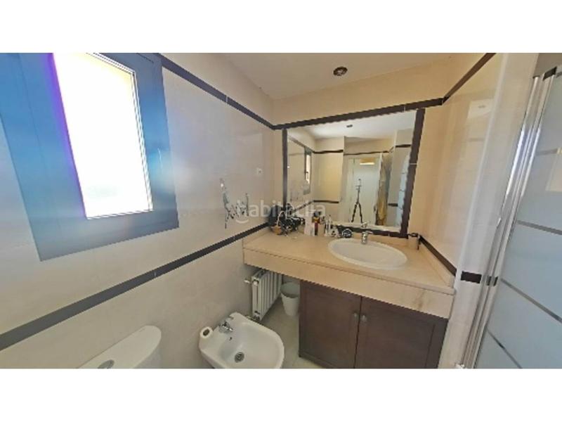 Foto 34ef17de-32c2-460c-a601-997aba270ae5. Semi detached house with heating parking in Molar (El)