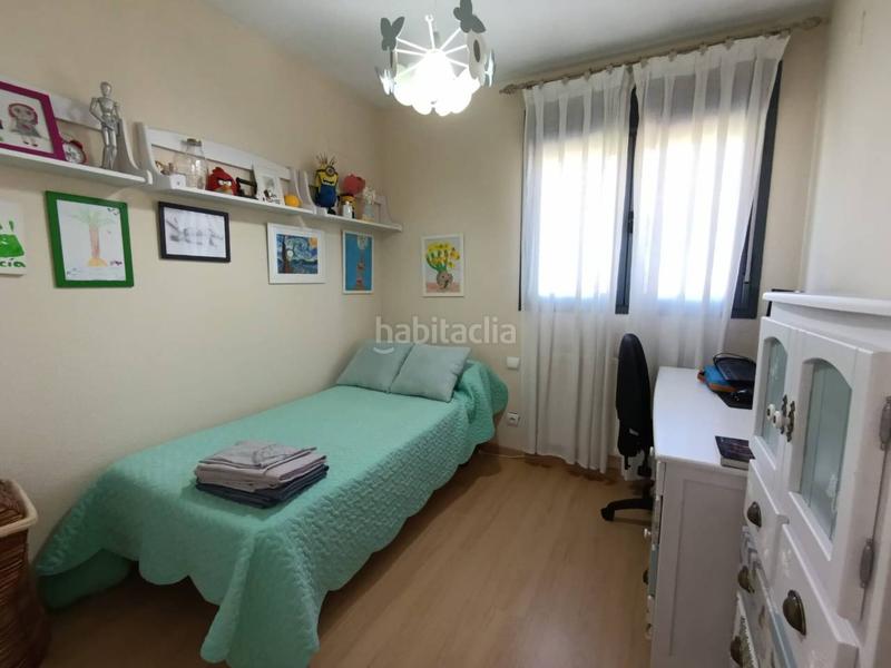 Foto 36bd236f-79ee-45bd-be1a-92079ba6b8d7. Semi detached house with heating parking in Molar (El)