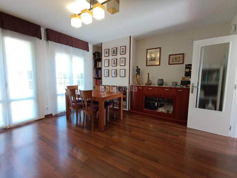 Foto 373c8eb8-f90c-4082-8425-cea5dbea65b8. Semi detached house with heating parking in Molar (El)