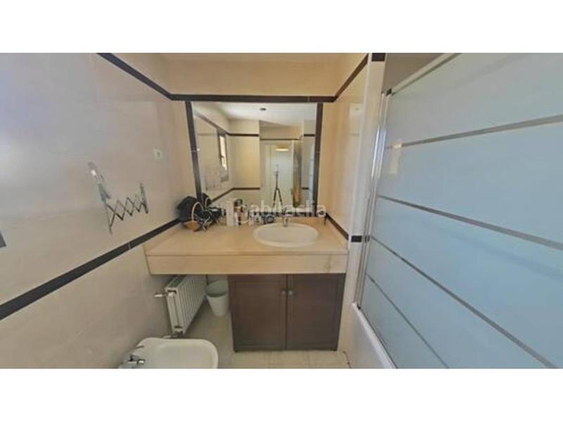 Foto 6038ac6f-669e-4190-b84e-9168ef5c5387. Semi detached house with heating parking in Molar (El)