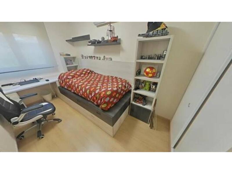 Foto 825cccdd-a059-4148-84ef-c51383c0c342. Semi detached house with heating parking in Molar (El)