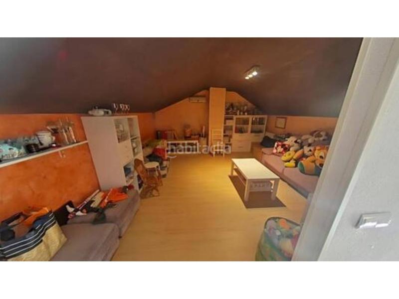 Foto 910e5045-60fb-43d6-b4e4-7778f9b0c9e5. Semi detached house with heating parking in Molar (El)