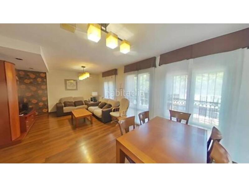 Foto 934ba680-f531-43b5-bdc5-76934109716f. Semi detached house with heating parking in Molar (El)