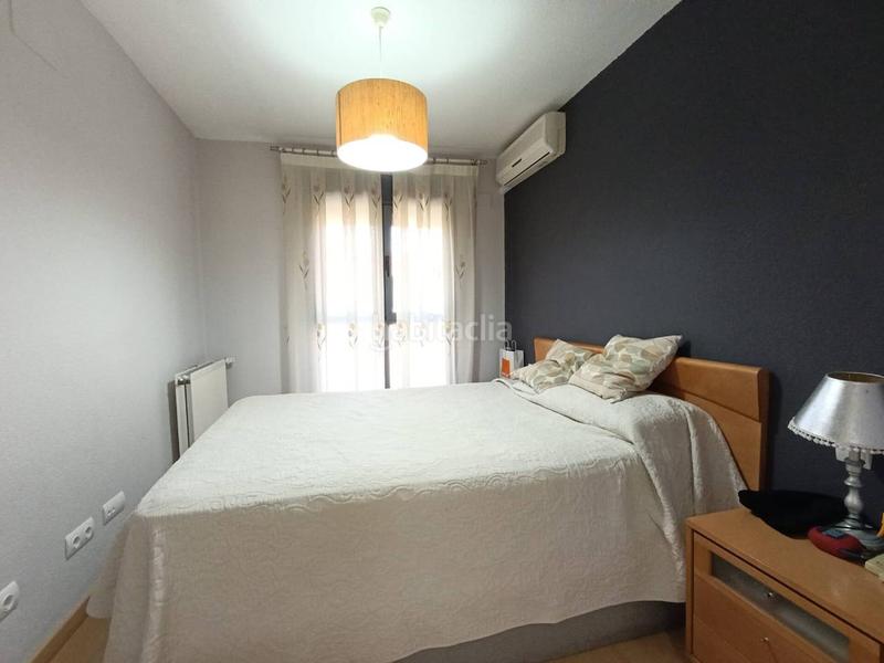 Foto b7109438-f6ed-45f4-8a99-6c7fcc739ae1. Semi detached house with heating parking in Molar (El)