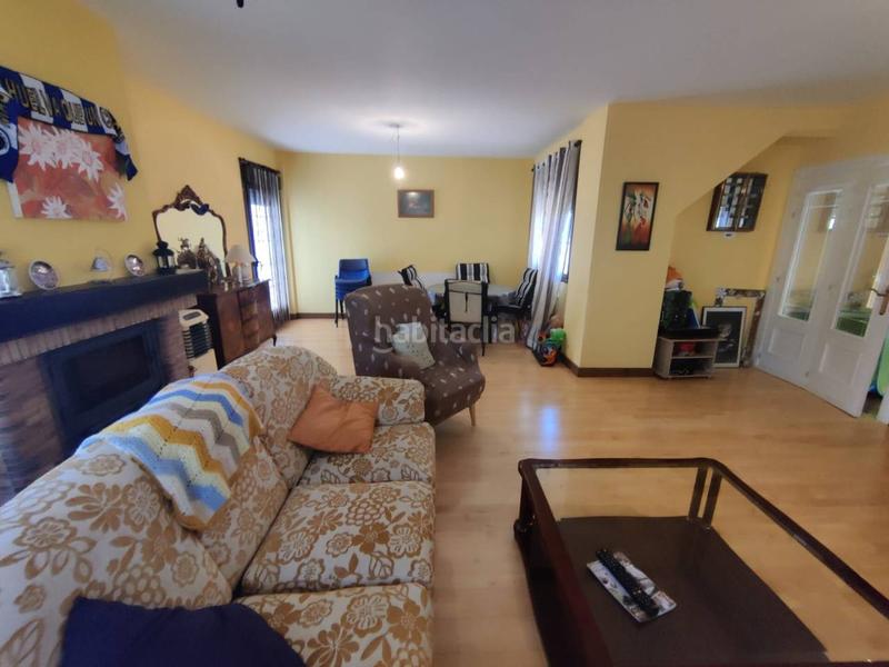 Foto 1c1e40ce-17bc-44f9-a0d6-c3107edecfd0. Xalet amb calefacció aparcament piscina a Redueña