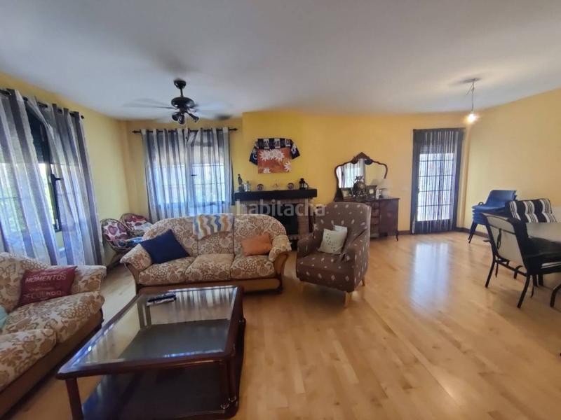 Foto 637f5d94-bff8-49d7-9efc-56fc80af9cbb. Xalet amb calefacció aparcament piscina a Redueña