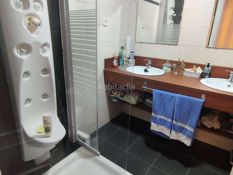 Foto 84565e19-6248-430b-801f-6d6742060c18. Xalet amb calefacció aparcament piscina a Redueña