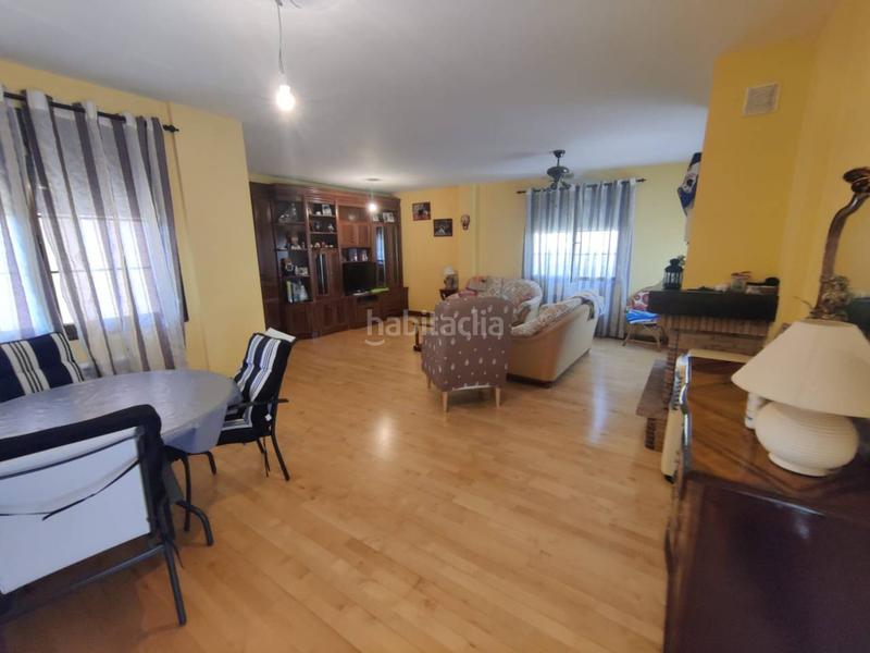 Foto b2bb12ef-2d67-4b08-ae1c-cd50b654cc2c. Xalet amb calefacció aparcament piscina a Redueña