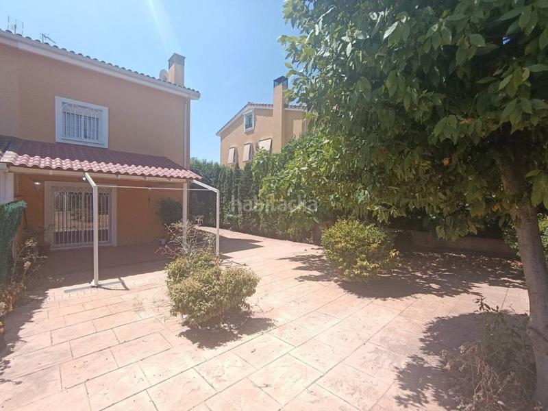 Foto 848c5d2c-a6cf-4416-bfcb-d5d5660627f9. Location maison jumelée avec chauffage parking piscine dans Molar (El)