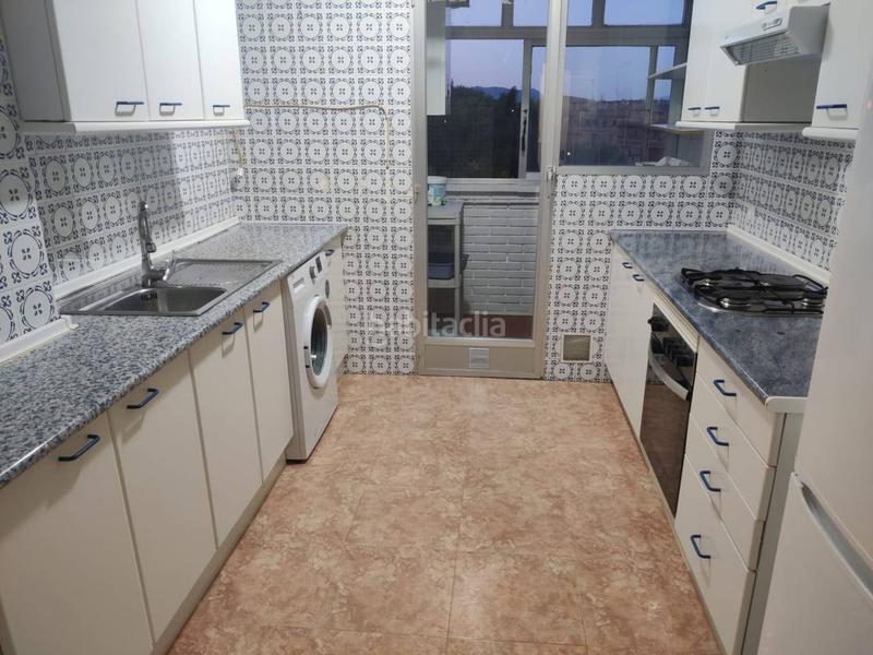 Foto 91726634-b7a8-46d5-9f69-4c75e22651c8. Miete etagenwohnung mit heizung in Molar (El)