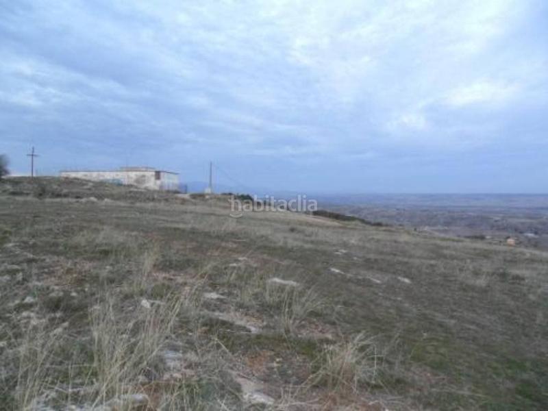 Foto 5996d8d2-41bb-4b45-9663-e9d65d914631. Fondo rustico in calle la torreta in Molar (El)