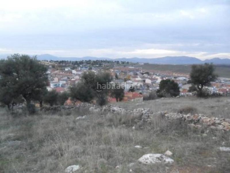 Foto a95a56b6-d048-4e0b-aff9-1aa0f12e5e3d. Fondo rustico in calle la torreta in Molar (El)