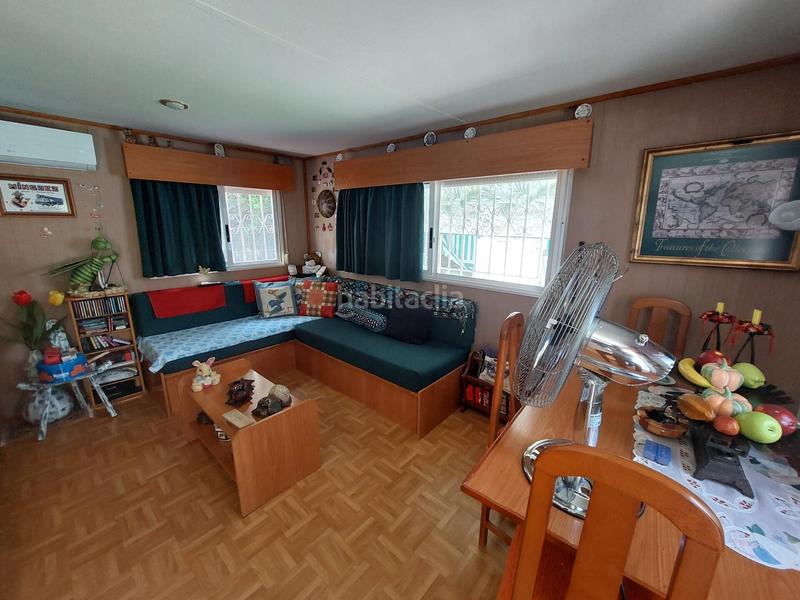 Foto 2d04681c-90bf-4ca8-8016-cf6427136306. Maison avec parking dans Molar (El)