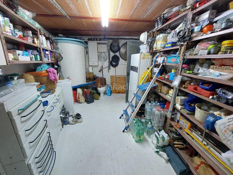 Foto c9b568a4-6e04-49ac-bace-991fd438e848. Maison avec parking dans Molar (El)