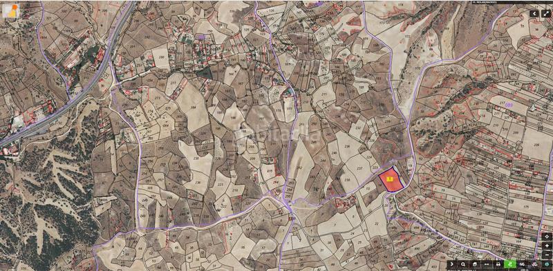 Foto f5e69473-2c62-436f-955d-ad68dd6d4fb3. Landgut in polígono polígono 12 parcela 15 15 in Molar (El)
