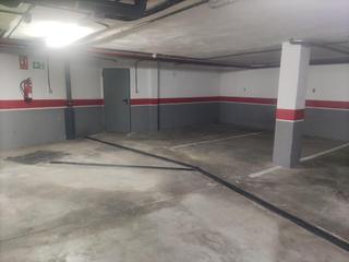 Car parking in Calle Calle de los Amigos, 1 1