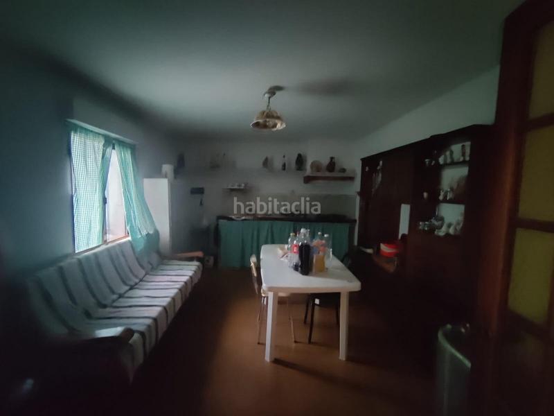 Foto 13ac42d2-8499-414f-8d08-01264591ac27. Casa amb aparcament a Vellón (El)