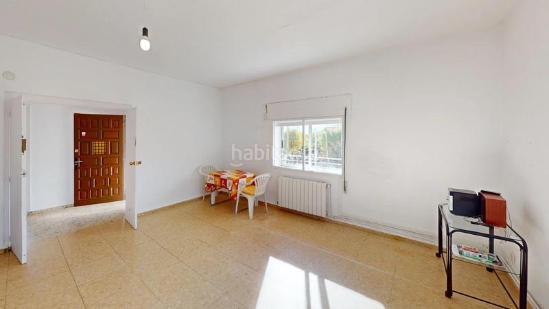 Foto 3809f826-f772-431a-852a-38258a1ea90c. Chalet avec parking dans Cabrera (La)