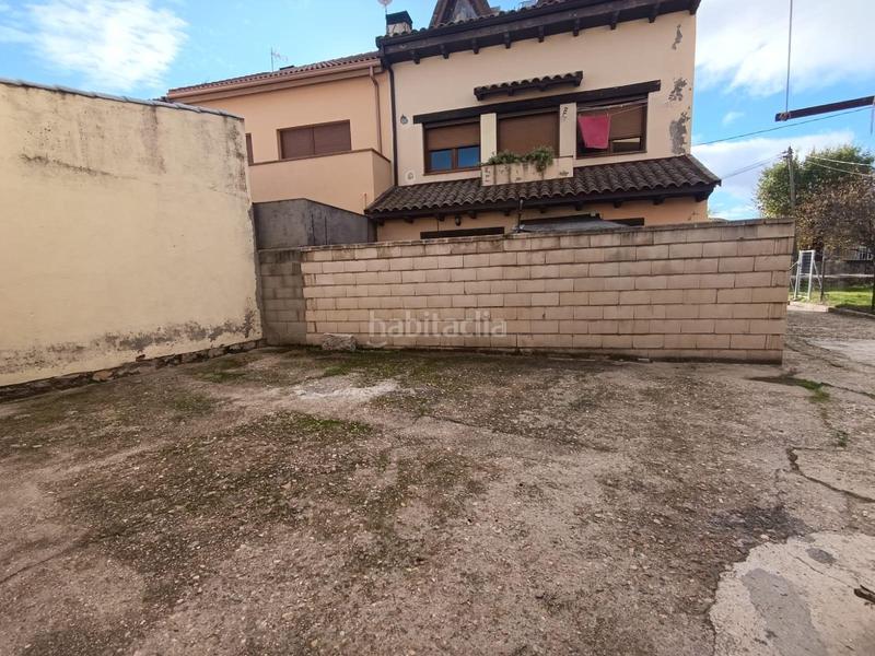 Foto 3dce677f-3dcf-4260-b3a6-cf0335685951. Chalet avec parking dans Cabrera (La)