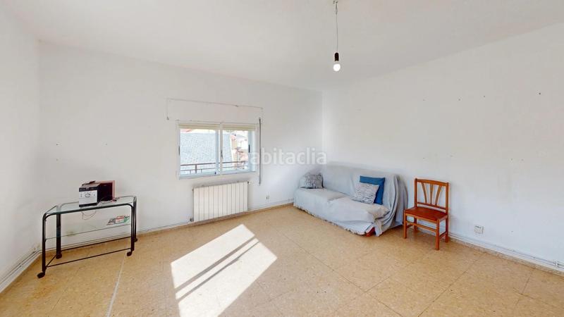 Foto ab3132cd-2abb-4cda-bf81-0a91eb33cedd. Chalet avec parking dans Cabrera (La)