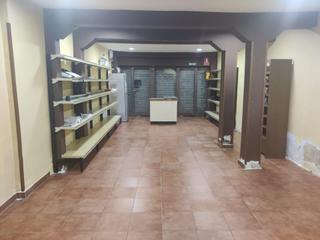 Lloguer Local Comercial a Buitrago del Lozoya. Local en alquiler en buitrago del lozoya