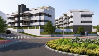 Appartamento in Avenida madrid 5. Piso en residencial la mola