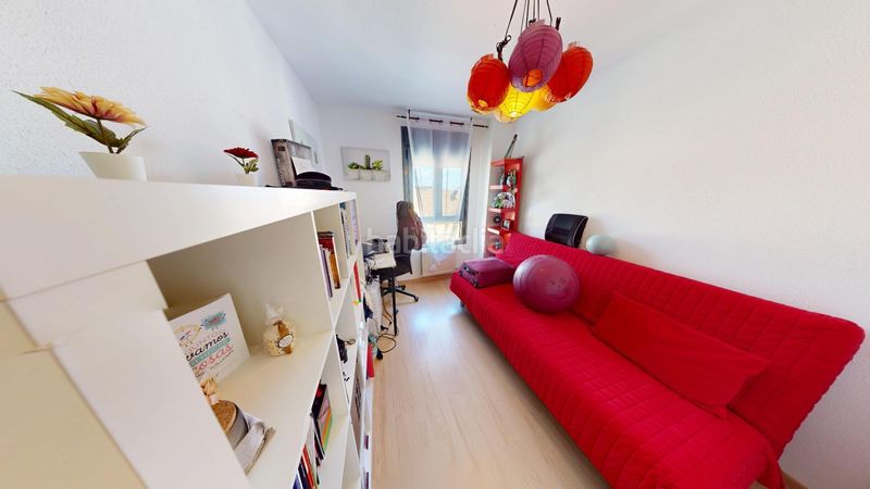 Foto 085d7497-9618-49de-a409-9ac5a00e2a4b. Pis a calle calle regimiento asturias 2 a Molar (El)