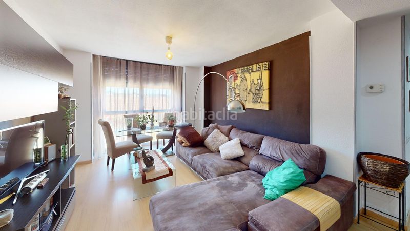 Foto 2d78c53d-d1fb-41de-8e46-e872294a2d40. Pis a calle calle regimiento asturias 2 a Molar (El)